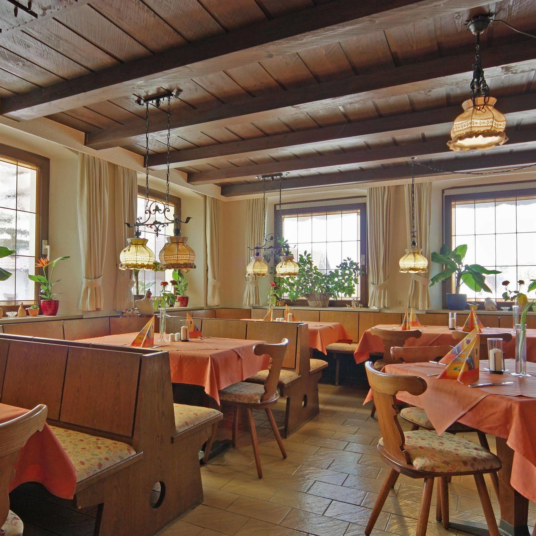 Adler Hotel & Gasthaus Nonnenhorn Exterior photo